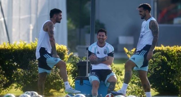 Messi và Argentina có thể bảo vệ thành công ngôi vô địch? Messi và Argentina có thể bảo vệ thành công ngôi vô địch?