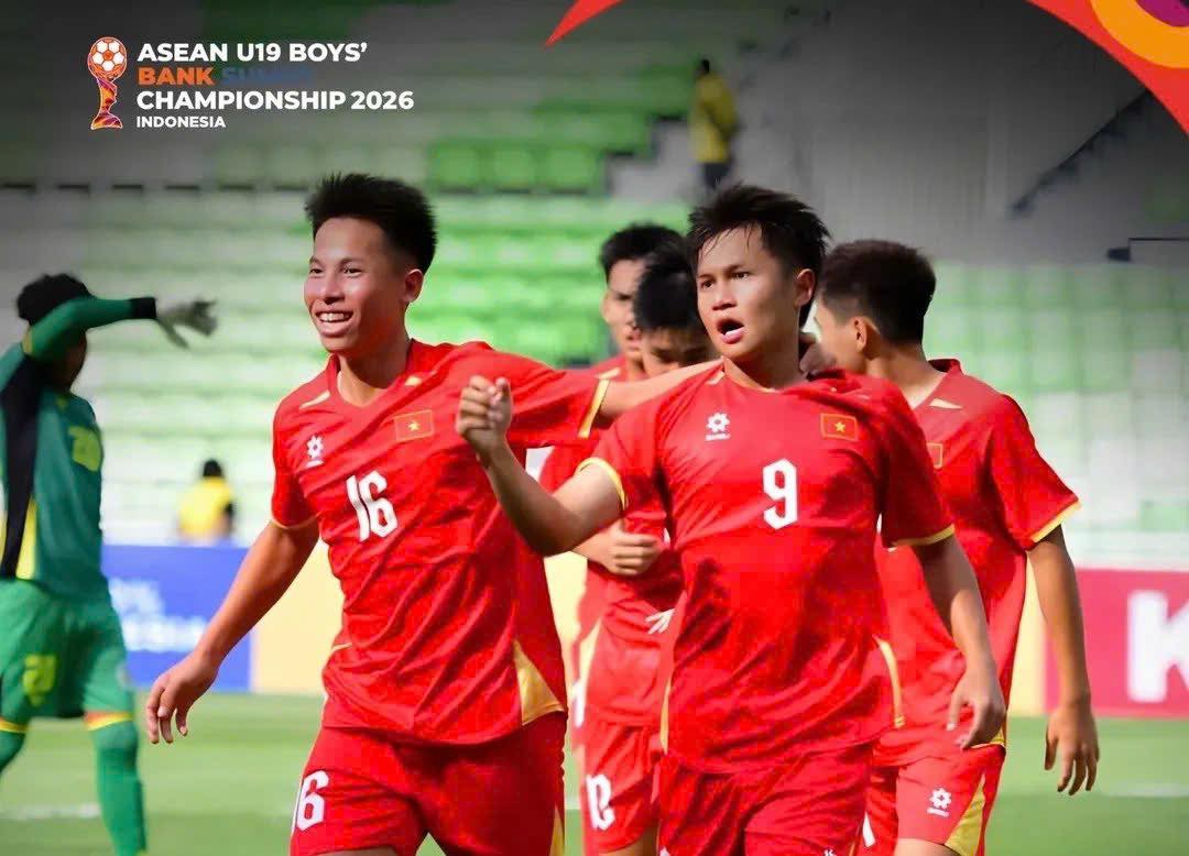 Tiền đạo Hoàng Công Hậu trong trận đấu U19 Việt Nam vs U19 Timor Leste