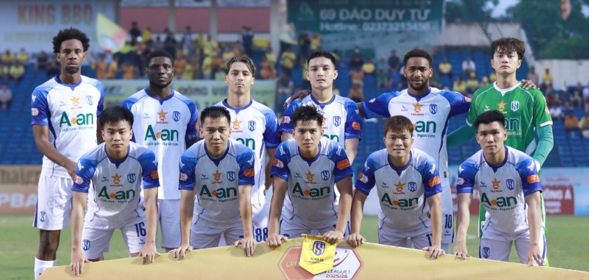 SLNA không còn nhiều động lực phấn đấu tại V-League SLNA mùa giải 2025 tại V-League