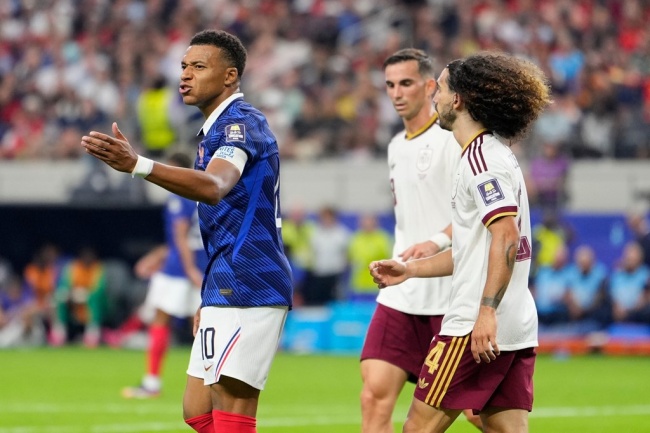 Mbappe bị phong tỏa bởi hàng thủ Tây Ban Nha.