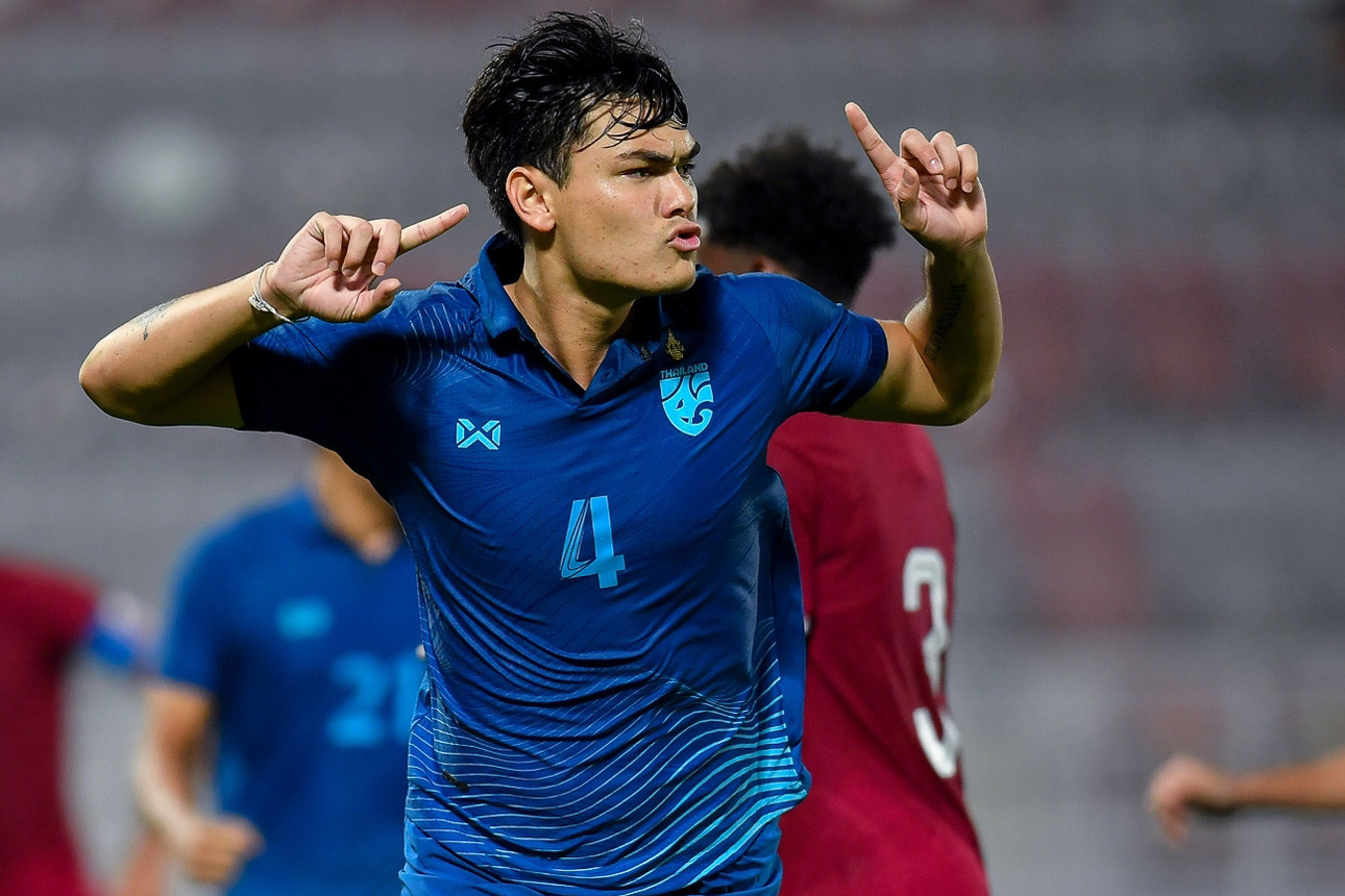 Khemdee ghi bàn trong cả 2 trận đấu vừa qua cho U23 Thái Lan. Jonathan Khemdee ghi bàn cho U23 Thái Lan
