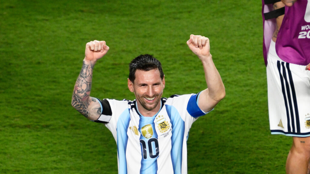 Messi và Mbappe góp mặt trong đội hình xuất sắc nhất tứ kết World Cup 2026