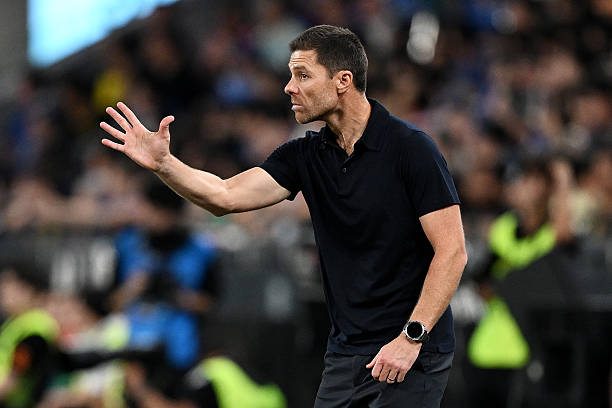 Xabi Alonso sẽ tiếp tục thử nghiệm đội hình Xabi Alonso sẽ tiếp tục thử nghiệm đội hình