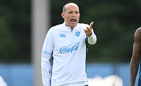 Napoli bắt đầu kỷ nguyên mới dưới sự dẫn dắt của Allegri Napoli ra mắt triều đại Allegri