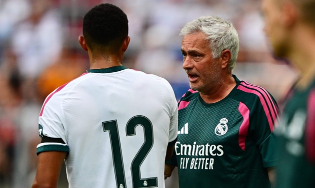 Mourinho đánh giá cao khả năng kiến tạo của số 12.