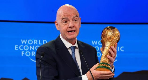 Infantino từng định bán cổ phần World Cup