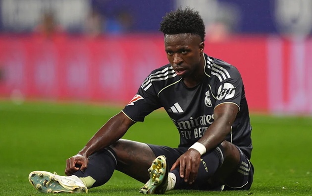 Vinicius ít đóng góp vào mặt trận phòng ngự Vinicius ít đóng góp vào mặt trận phòng ngự