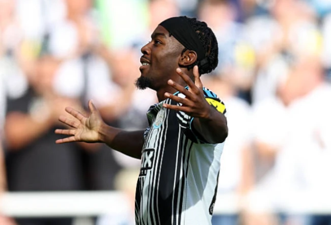 Elanga mở tỷ số cho Newcastle