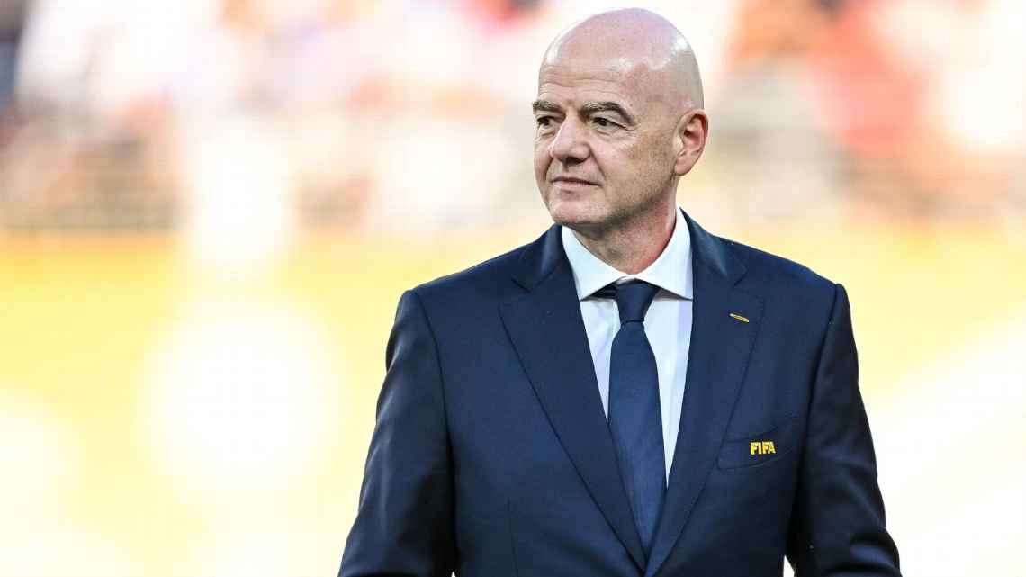 Gianni Infantino đang bị nhiều bên phản đối