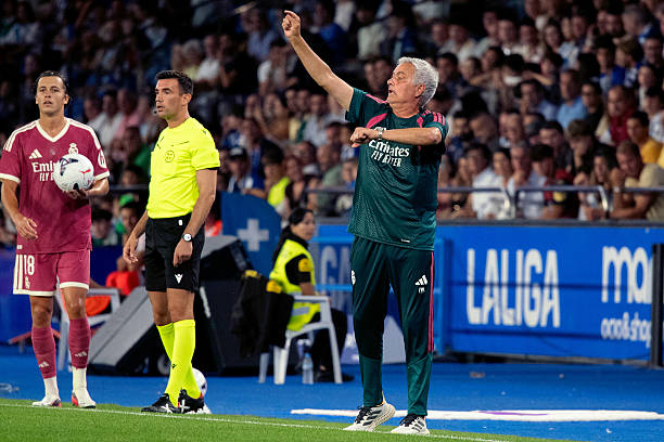 Schalke là bài test cuối của Real trước khi bước vào mùa bóng mới. Schalke là bài test cuối của Real trước khi bước vào mùa bóng mới.
