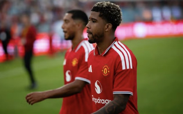 Chiêu mộ Youri Tielemans và Andrey Santos là chưa đủ cho tham vọng mùa giải 2026/27 của MU.