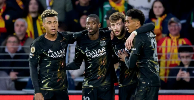PSG có hàng công mạnh mẽ PSG có hàng công mạnh mẽ